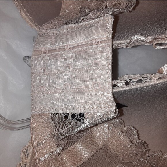 Rene Rofe 2pack 38DD bras NWOT - Picture 5 of 6